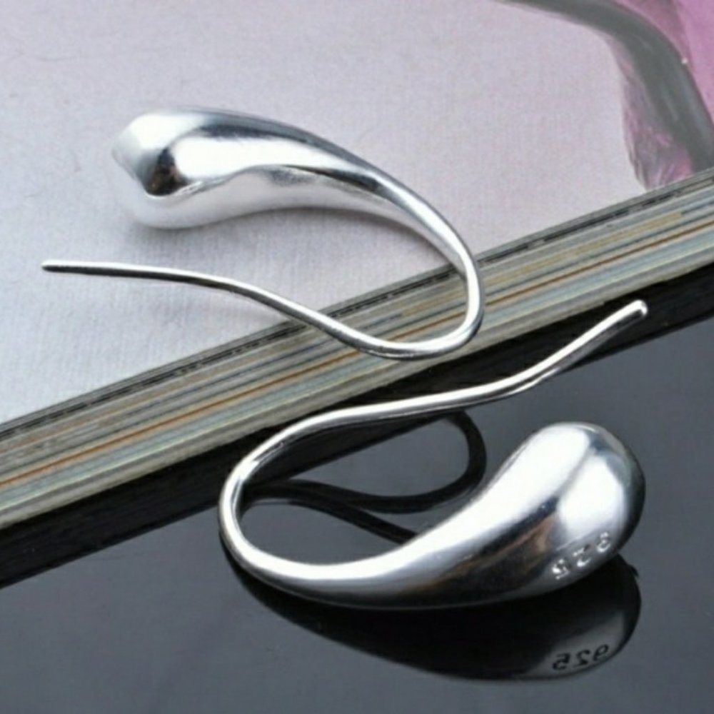 NEW [Set of 4] 925 Sterling Silver Waterdrop Set - Picture 2 of 3
